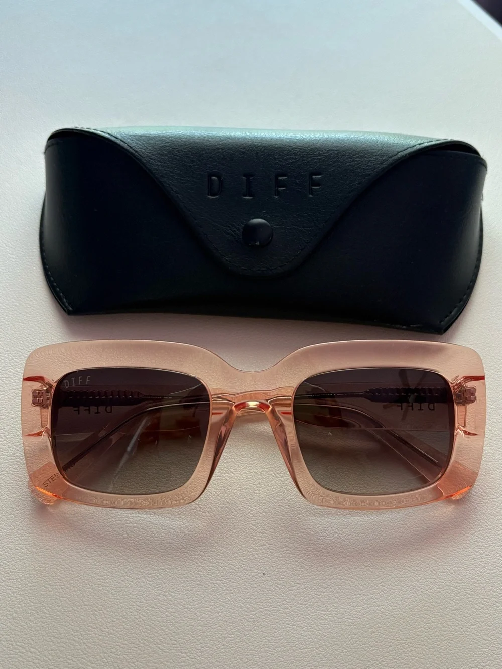 DIFF Oversized Square Pink Sunglasses
